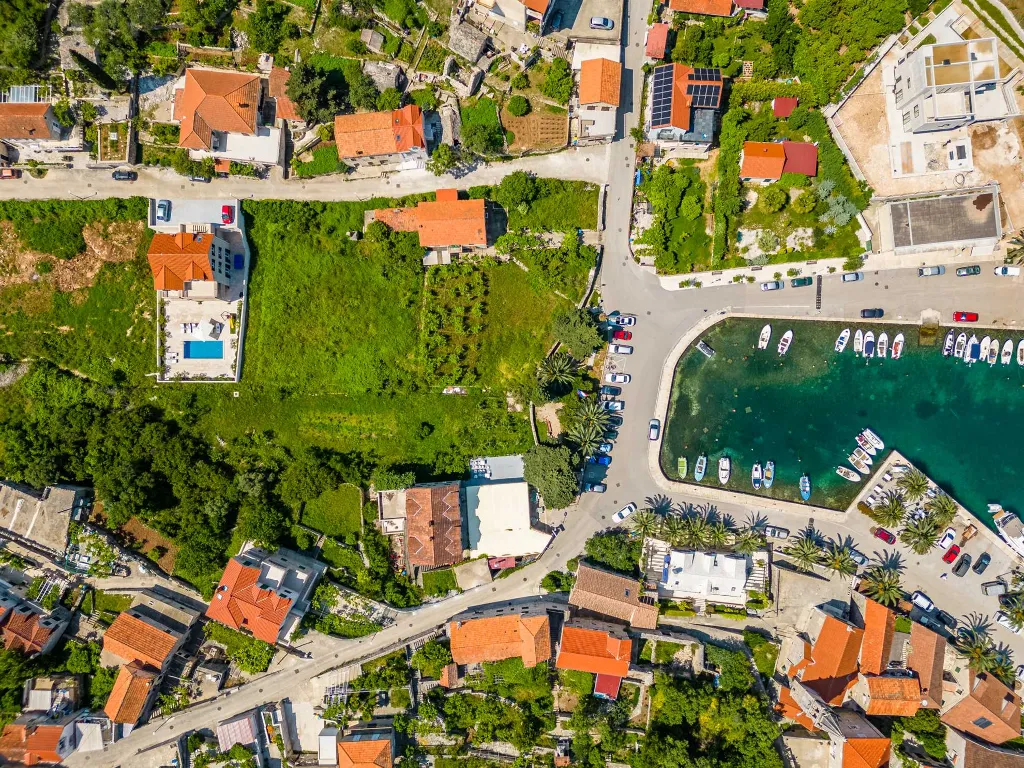 6-Bedroom Villa in Splitska with Pool & Sea View