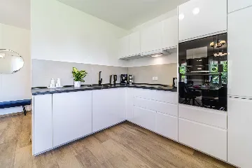 6-Bedroom Villa in Splitska with Pool & Sea View