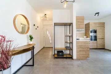 6-Bedroom Villa in Splitska with Pool & Sea View