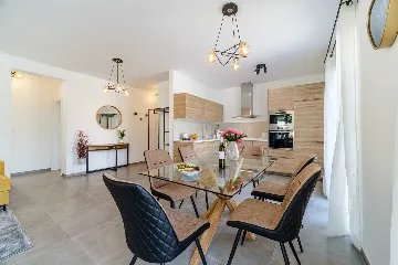 6-Bedroom Villa in Splitska with Pool & Sea View