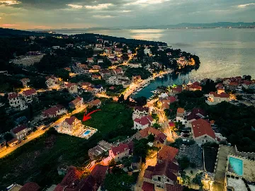 6-Bedroom Villa in Splitska with Pool & Sea View