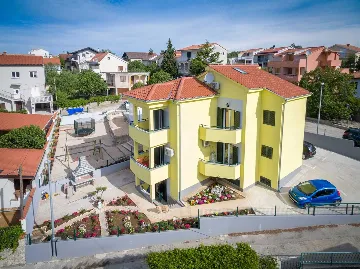 Studio Apartment in Pirovac for 2 Guests