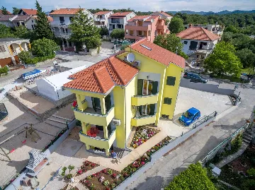 Studio Apartment in Pirovac for 2 Guests