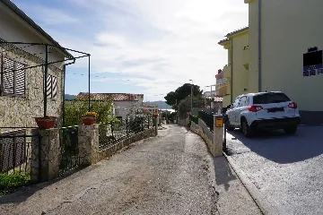 Studio Apartment in Pirovac for 2 Guests