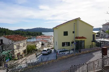 Studio Apartment in Pirovac for 2 Guests