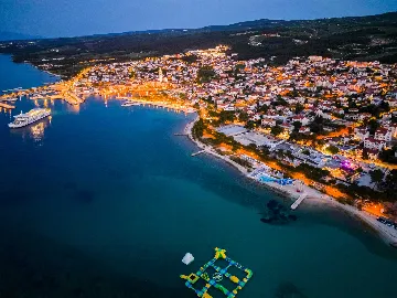 Supetar 2-Bedroom Holiday House with Heated Pool