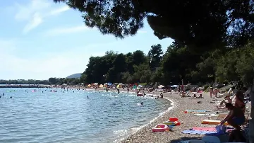 Two-Bedroom Apartment in Kaštel Štafilic with Balcony