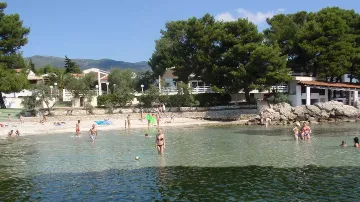 Two-Bedroom Apartment in Kaštel Štafilic with Balcony