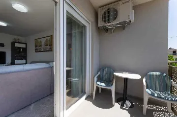 Apartment in Kaštel stari for 2 Guests