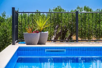 Holiday House with Heated Pool in Supetar