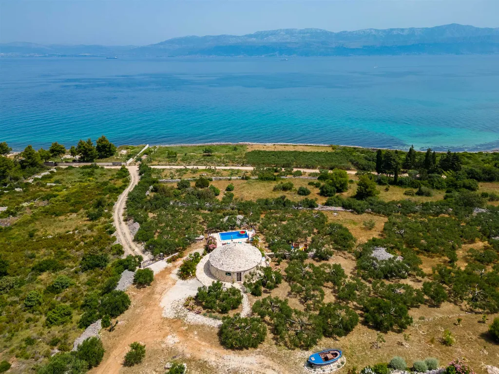 Holiday House with Heated Pool in Supetar