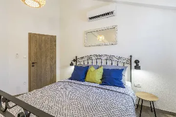 Holiday House with Heated Pool in Supetar