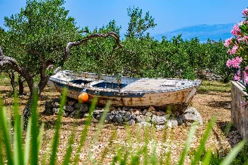 Holiday House with Heated Pool in Supetar