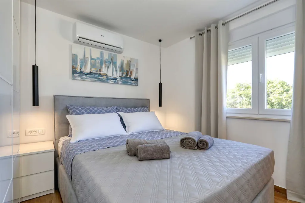 Holiday House in Pridraga with Private Pool