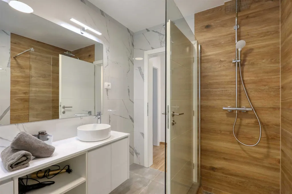 Holiday House in Pridraga with Private Pool