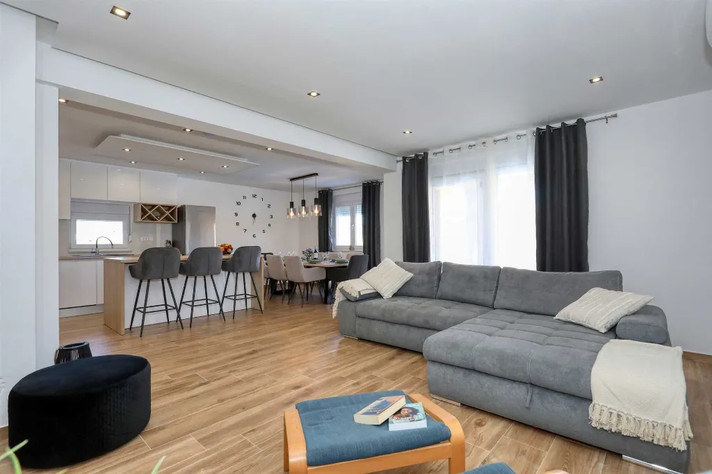 Holiday House in Pridraga with Private Pool