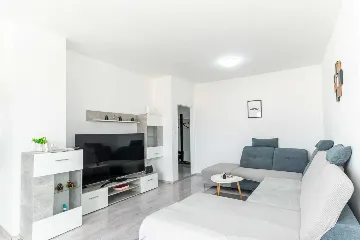 2-Bedroom Apartment in Zadar for up to 6 Guests