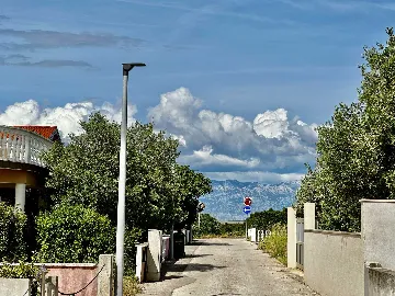 1-Bedroom Apartment in Vir for Up to 4 Guests