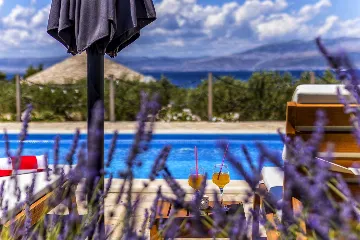 Stone Holiday House in Supetar for 2 Guests