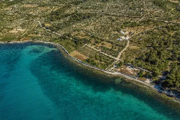 Stone Holiday House in Supetar for 2 Guests