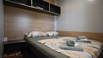 Mobile Home with Sea and Pool View in Pirovac