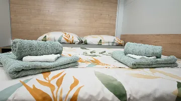 Mobile Home with Sea and Pool View in Pirovac