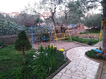 Apartment with Garden Terrace in Šibenik (up to 4)