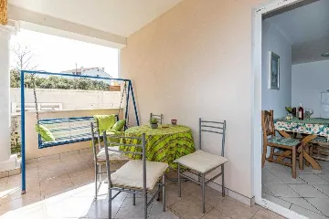 Apartment with Garden Terrace in Šibenik (up to 4)