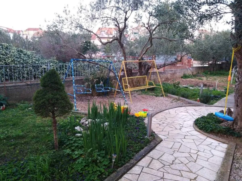 Studio Apartment in Šibenik for Up to 3 Guests