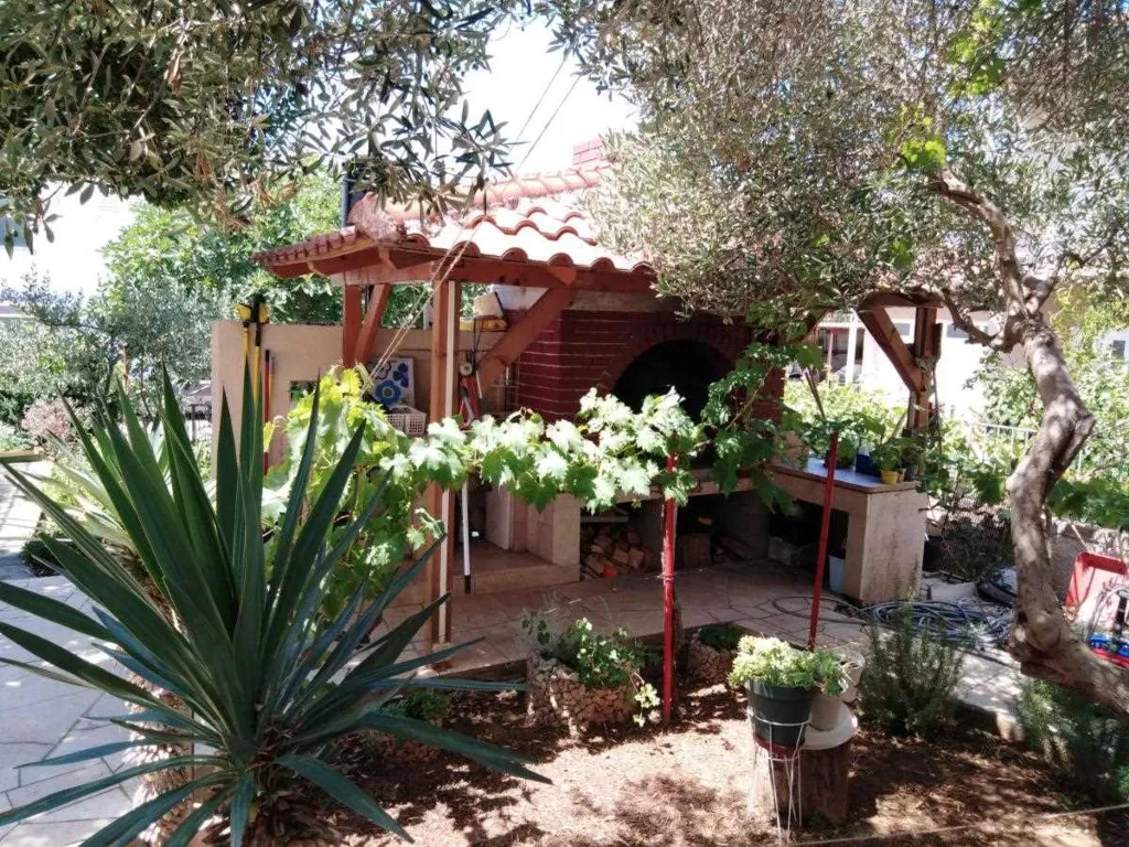 Studio Apartment in Šibenik for Up to 3 Guests