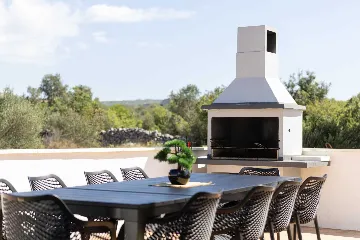 Villa in Primošten with Heated Pool for Up to 10