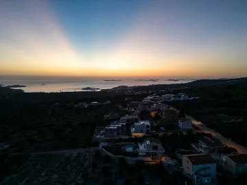 Villa in Primošten with Heated Pool for Up to 10