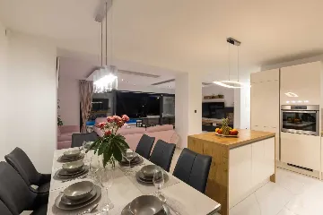 Villa in Primošten with Heated Pool for Up to 10