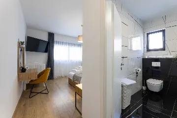 Villa in Primošten with Heated Pool for Up to 10