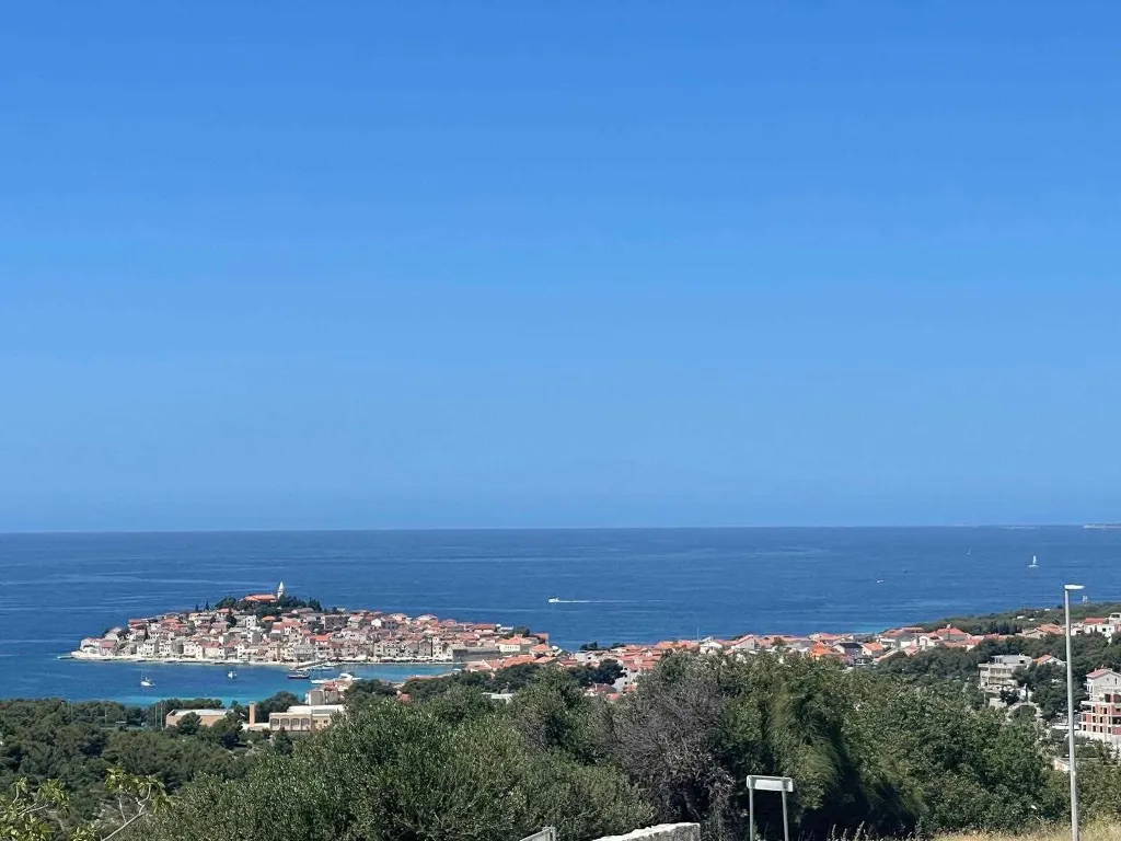 Villa in Primošten with Heated Pool for Up to 10