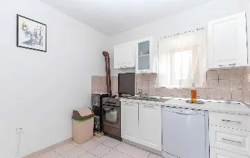 Stone Holiday House with Pool in Puljane, Oklaj