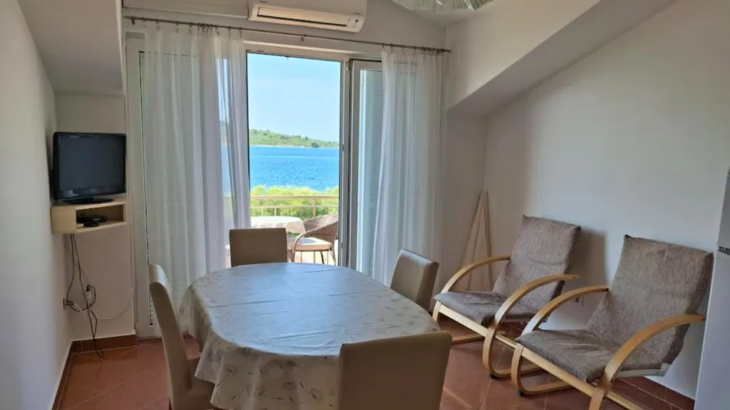 Bougainvillea Beach Apartment With Sea View 5
