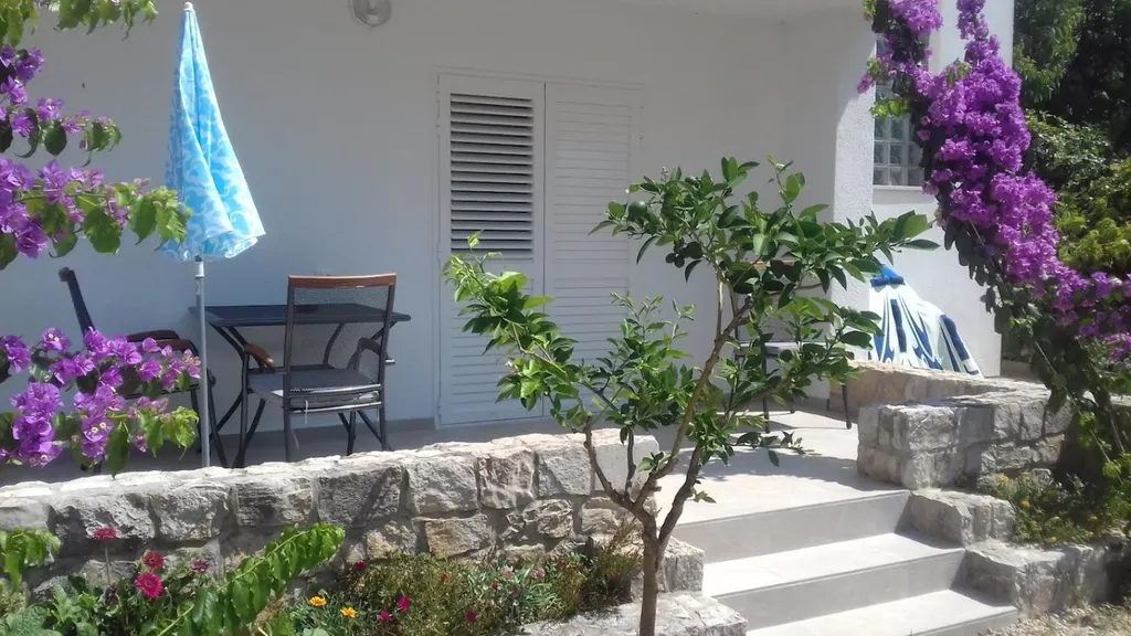 Srima Beach Apartment 1