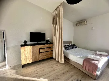 Studio Apartment for 3 Guests in Vir