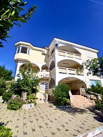 Studio Apartment for 3 Guests in Vir