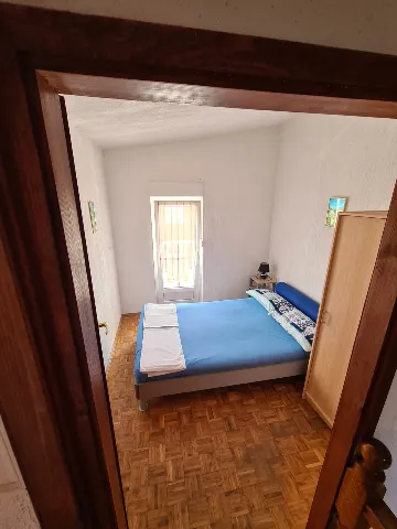 Two-Story Apartment in Vir for 6 Guests