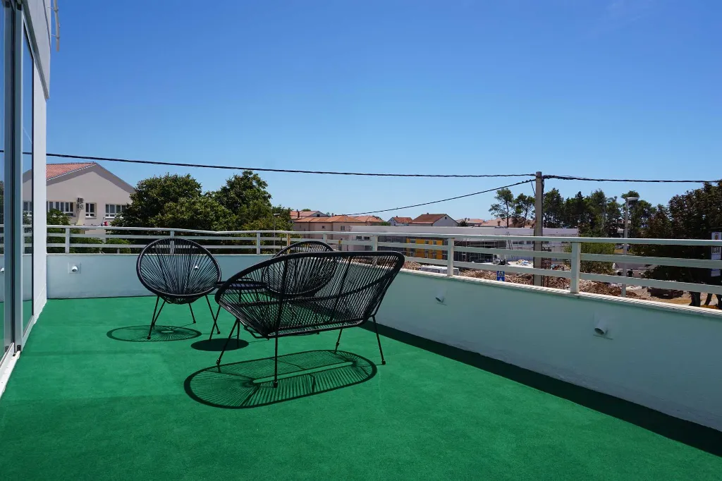 Apartment with Parking in Privlaka for 6 Guests