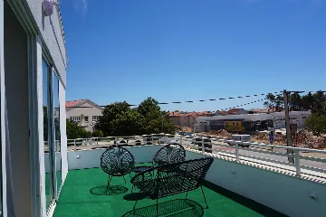 Apartment with Parking in Privlaka for 6 Guests