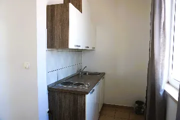 Apartment with Parking in Privlaka for 6 Guests