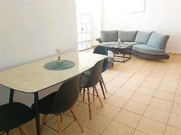 Apartment with Parking in Privlaka for 6 Guests
