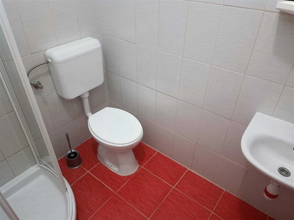 Apartment for 4 Guests with Balcony in Privlaka