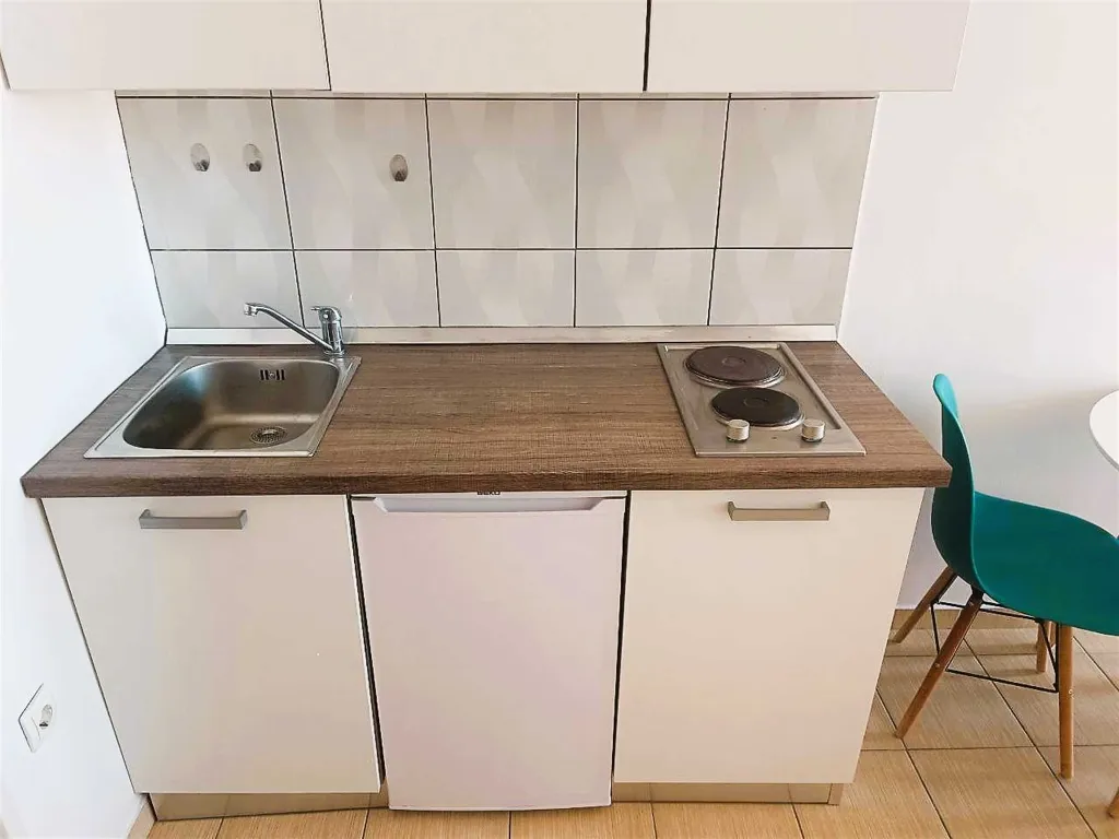 Studio Apartment with Balcony in Privlaka