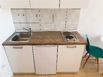 Studio Apartment with Balcony in Privlaka