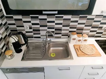 Balcony Apartment for 4 Guests in Zadar