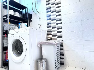 Balcony Apartment for 4 Guests in Zadar